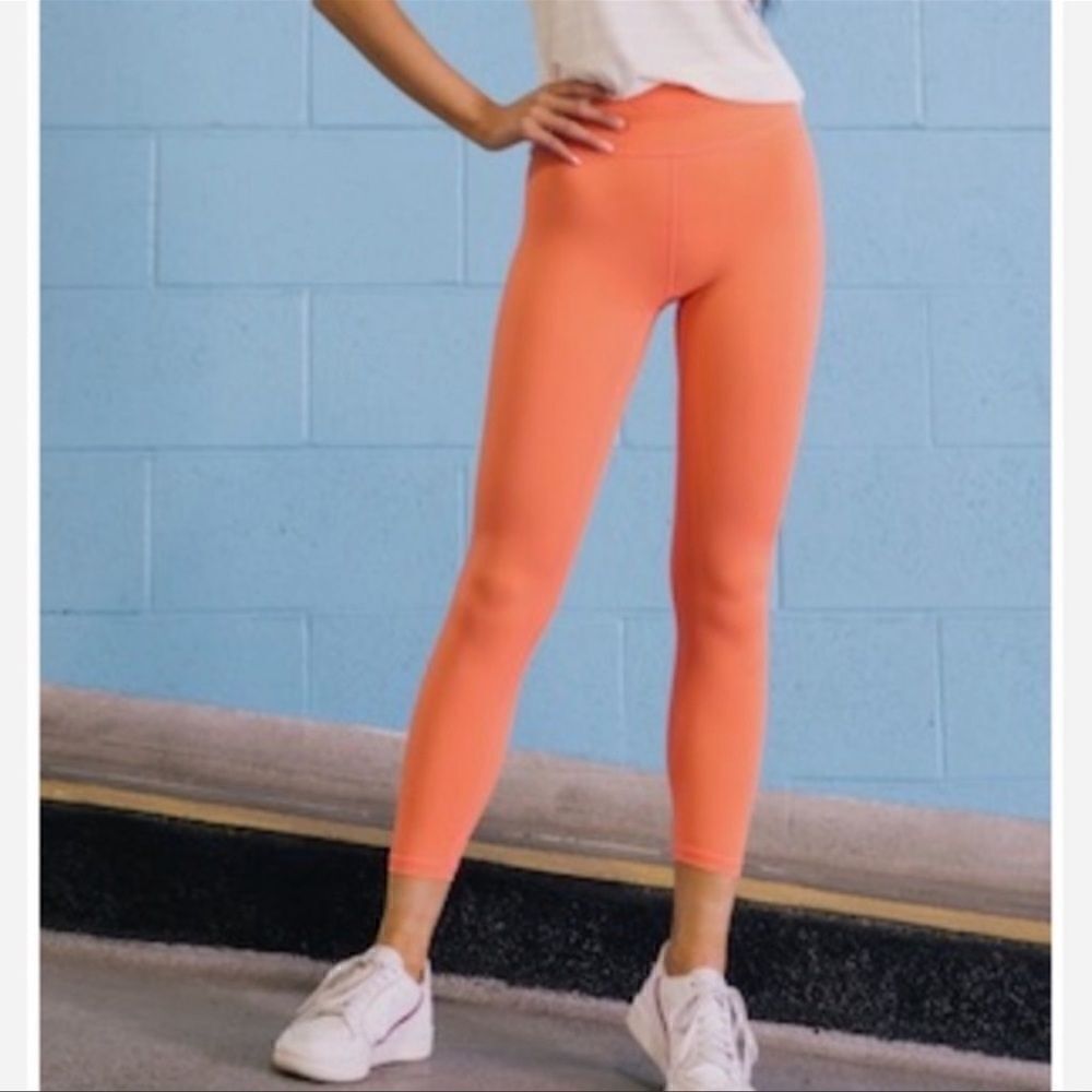ZYIA Coral Moon Brilliant High Rise 7/8 Legging Size 8-10 Orange Pink Laser Cut
